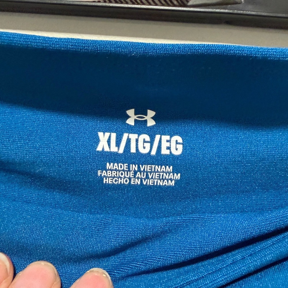 Under Armour Leggings Cropped Blue Activewear Women Size XL - Picture 4 of 5